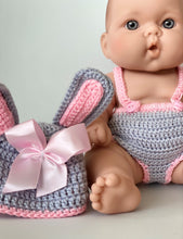 Cargar imagen en el visor de la galería, Overol Coneja 9 meses (Tejido)