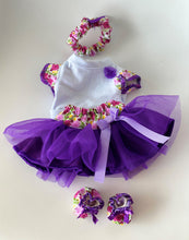 Cargar imagen en el visor de la galería, Vestido Flores Morado Mini (Casual)