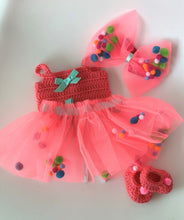 Cargar imagen en el visor de la galería, Vestido Pompones 9 meses (Tejido)